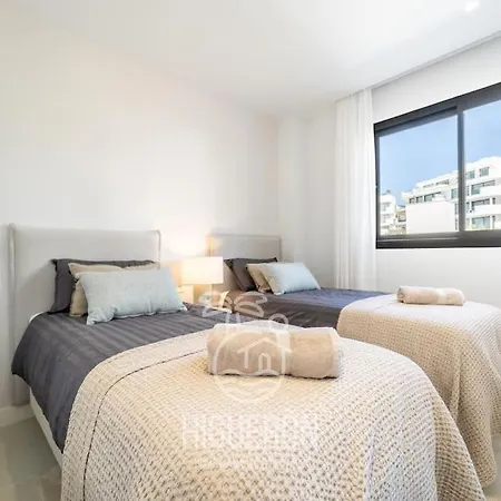 Higueronrentals Casa Flora