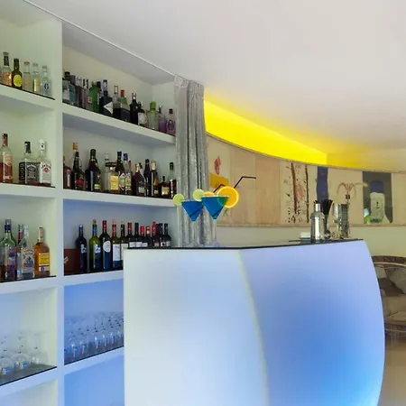 Higueronrentals Casa Flora Apartment
